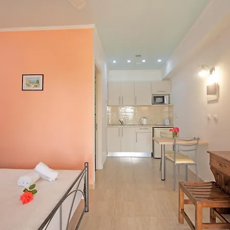 Appartement Andromaches Sea View 3 *